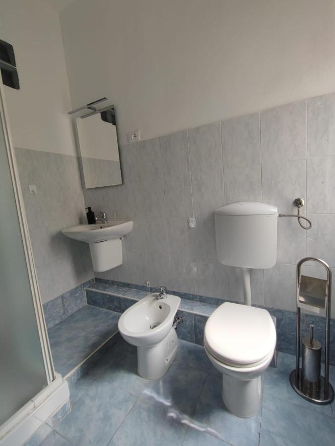 Ostello Le Ville Di Cornigliano By Smart-Home 热那亚 外观 照片